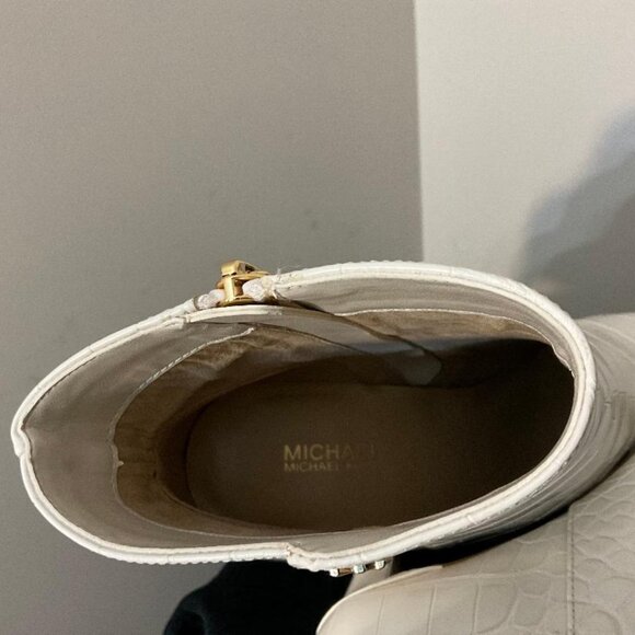 MICHAEL KORS NWOB cream vegan crocodile booties 3.5" heel gold zipper size 7.5 - Picture 5 of 6